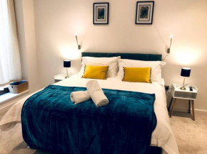 Maplewood luxurious one-bed flat with free parking
